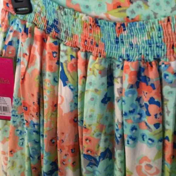 Floral High Low Skirt - Picture 7 of 7