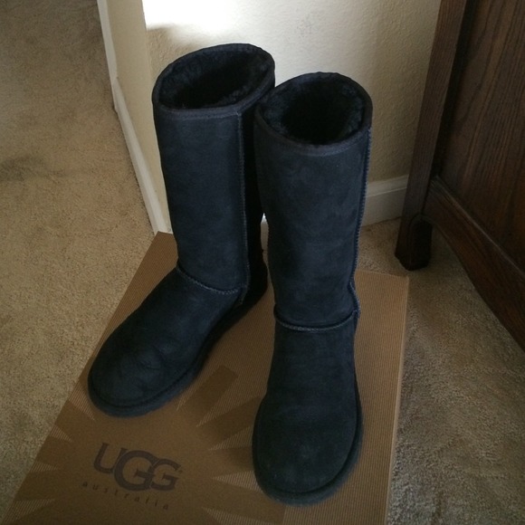 UGG Australia