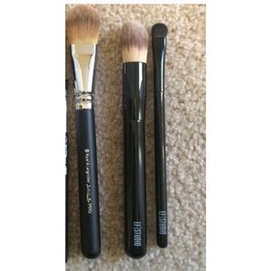 High end makeup brushes