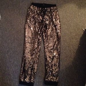 Gold an black sequined jogger pant