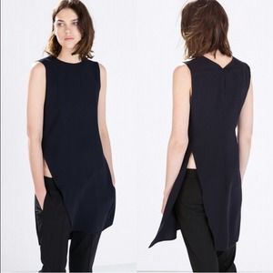 Nwt Zara navy tunic with side silts