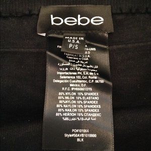 🎉Host Pick🎉Bebe black "The Must Have Skirt"