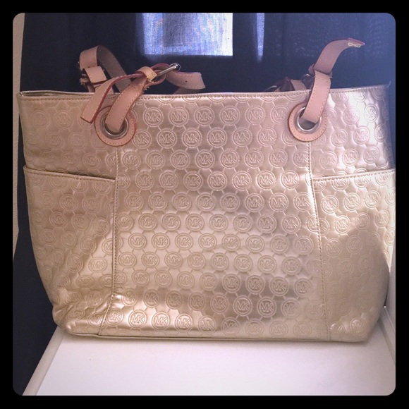 Gold, Michael kors tote!!
