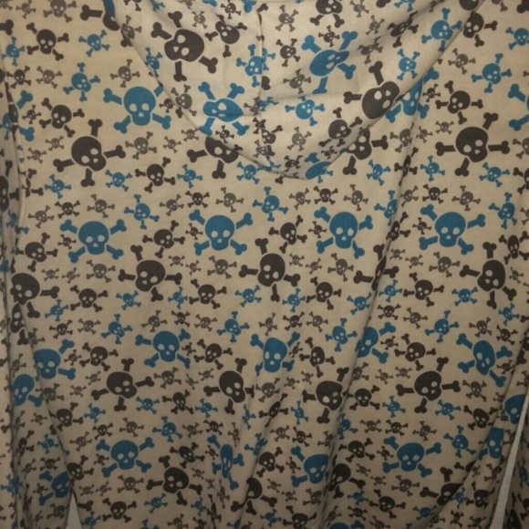 Zip-Up Skull Hoodie - Picture 2 of 3