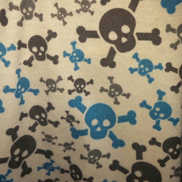 Zip-Up Skull Hoodie - Picture 3 of 3