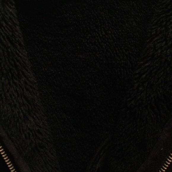 Steve Madden Cropped Shearling Jacket - Picture 3 of 4