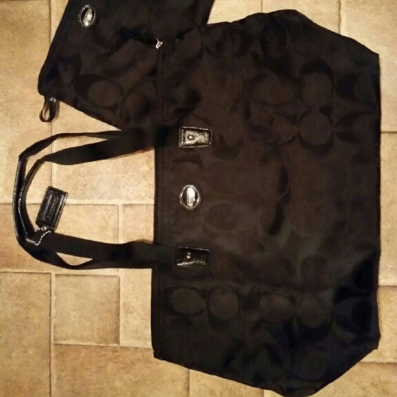 Black packable Coach set WEEKEND SALE!