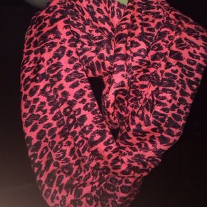 pink cheetah print scarf