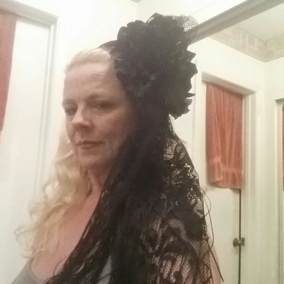 ExquisiteHeadBand - Picture 2 of 3