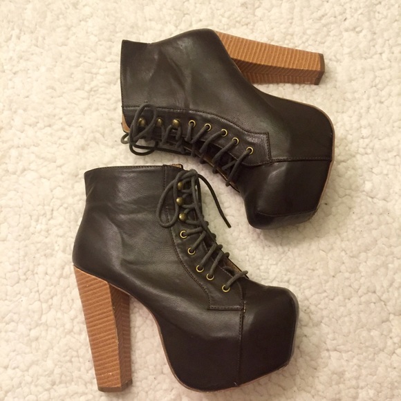 Shoe Republic LA Shoes - 🎉HP 10/23/15 Causual Friday!!  platform shoes