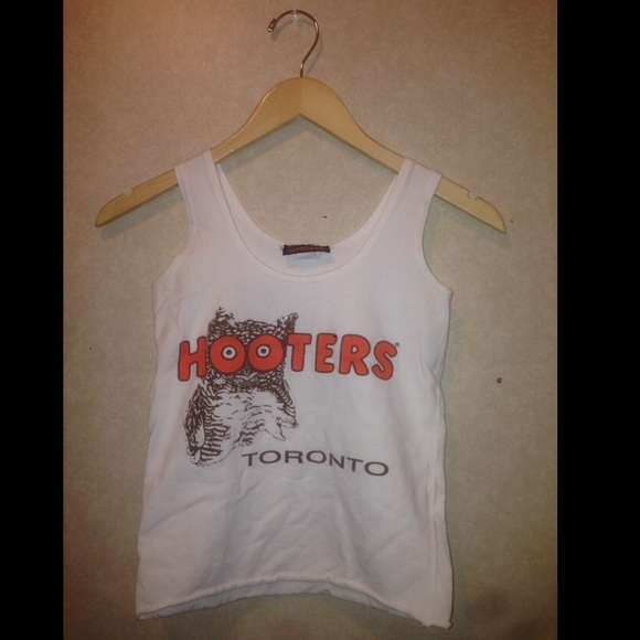 Hooters girl shirt 💙💎🎉