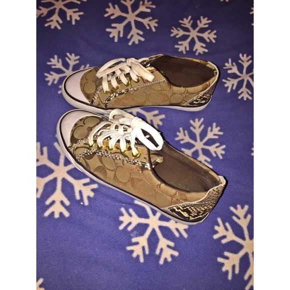Coach shoes