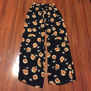 NWT long flowy pants