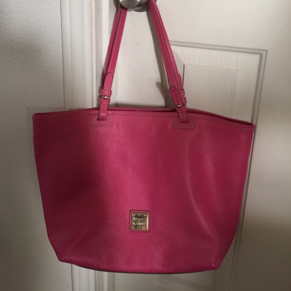 💄Pink Dooney & Bourke Purse 💄
