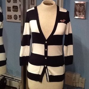 Hollister V neck button down cardigan Sweater