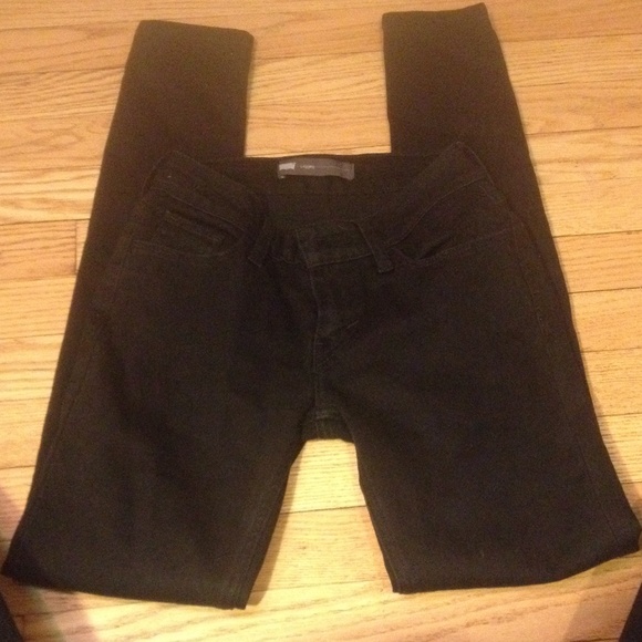 Levi skinny jeans dark wash - Picture 1 of 1