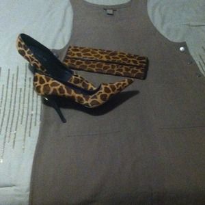 Aldo Giraffe print pumps with matching clutch