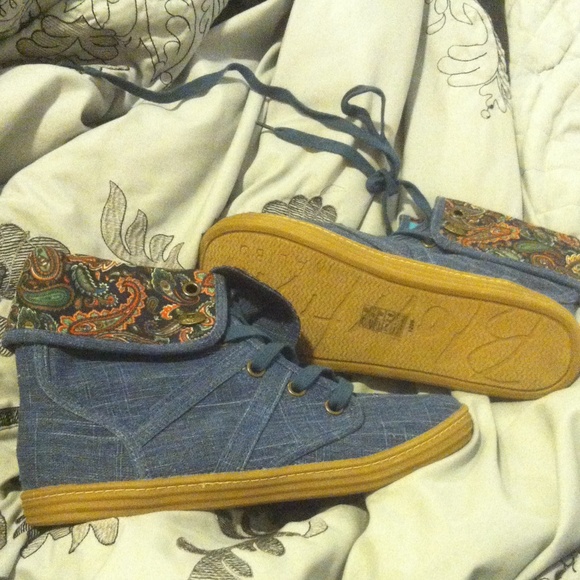 Ankle High Paisley&Navy Blue Boots