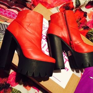 poshmark platform boots