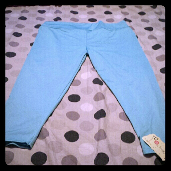 SPANDEX workout Capri leggings