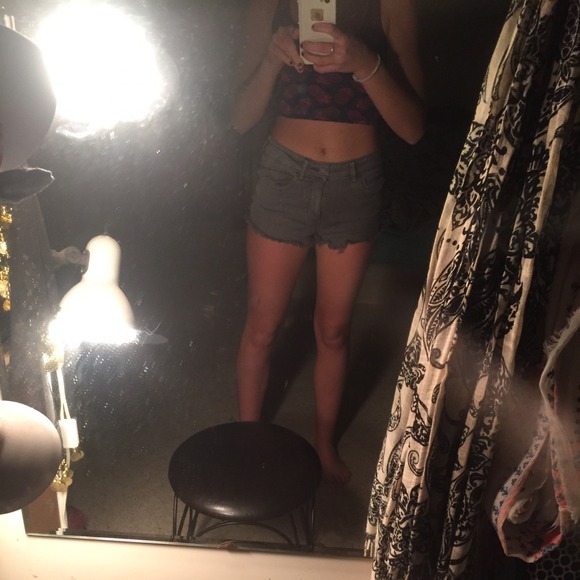 High waisted grey shorts