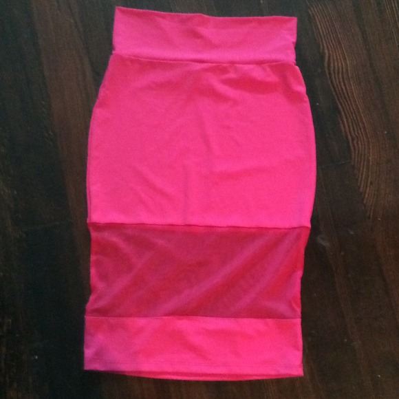 Bebe midi skirt so small