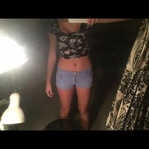 Black and white floral crop