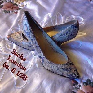 👉HOLD👈Sz.6 1/2B Sacha London Small Heel Pumps