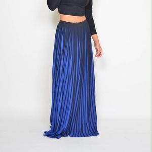 BLACK AND BLUE CONTRAST PLEATED MAXI SKIRT