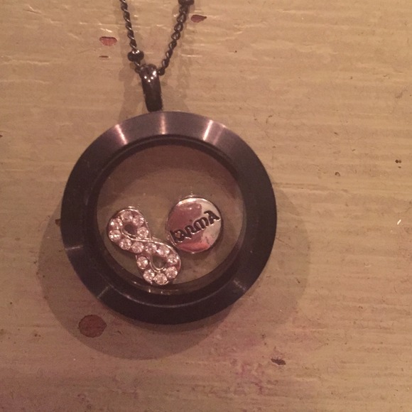 Charm necklace