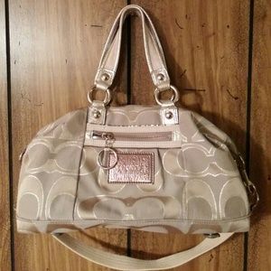 COACH POPPY SIGNATURE SATEEN LUREX 🎈REDUCED🎈
