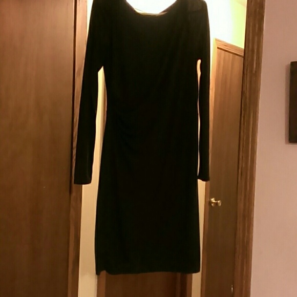 Dress - Picture 1 of 1