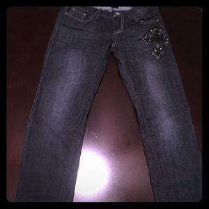 BRAND NEW straight leg TR jeans size 3/4 or 25