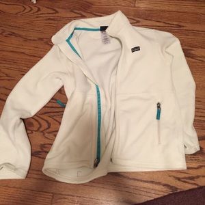 white medium sized Patagonia