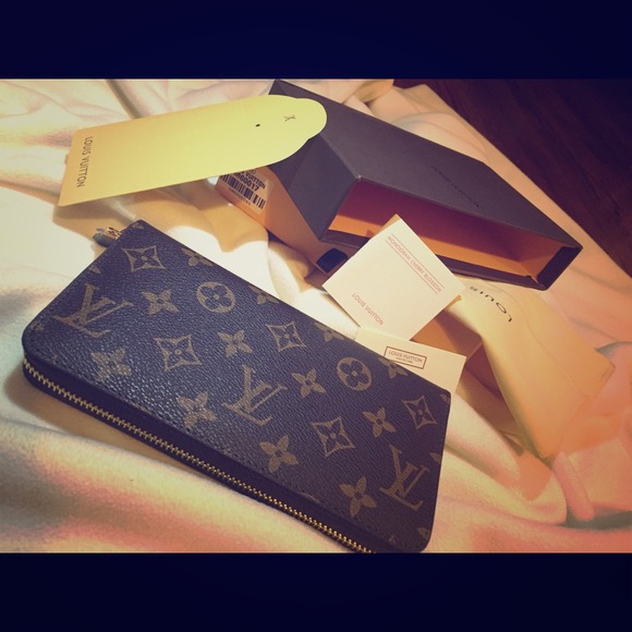 Louis Vuitton Wallet