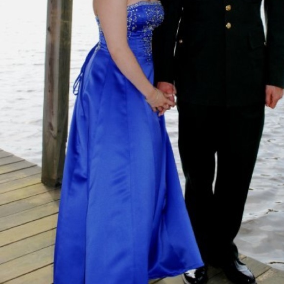 Purple long prom dress. - Picture 3 of 4