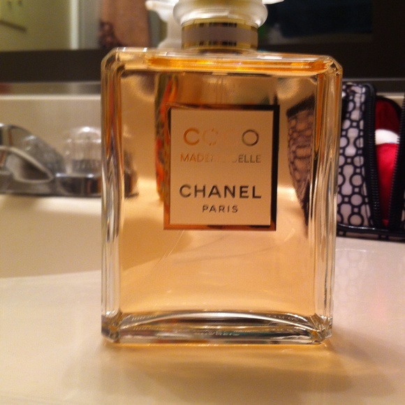 CHANEL perfume