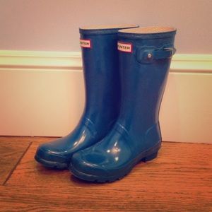 Blue child sized hunter boots