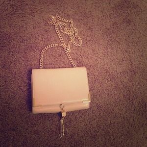 Bebe nude/gold Clutch