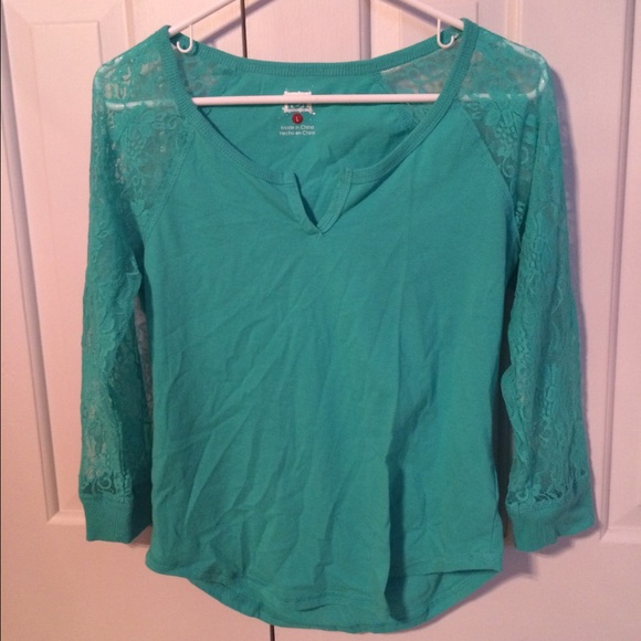 Real Lace 3/4 Sleeved Shirt - Picture 1 of 2