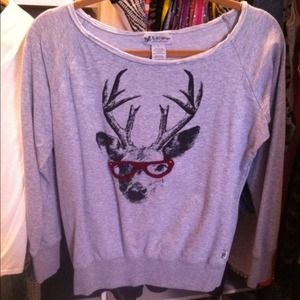 Deer Sweater ❤️