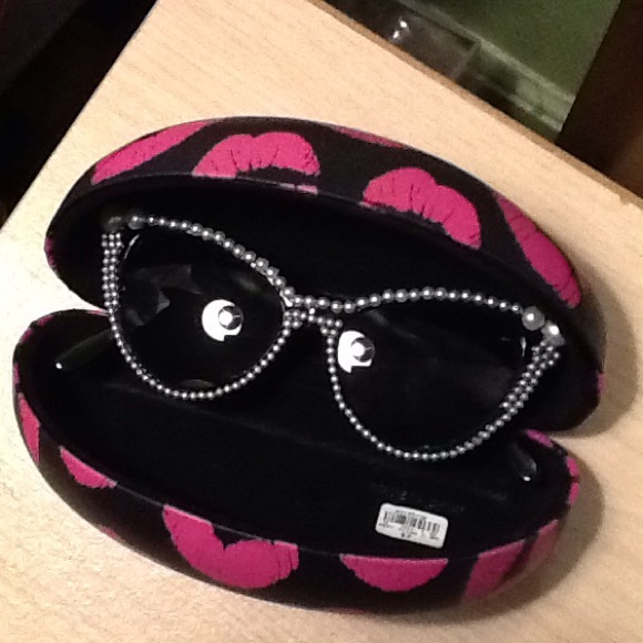 Fashion cat eyes glasses