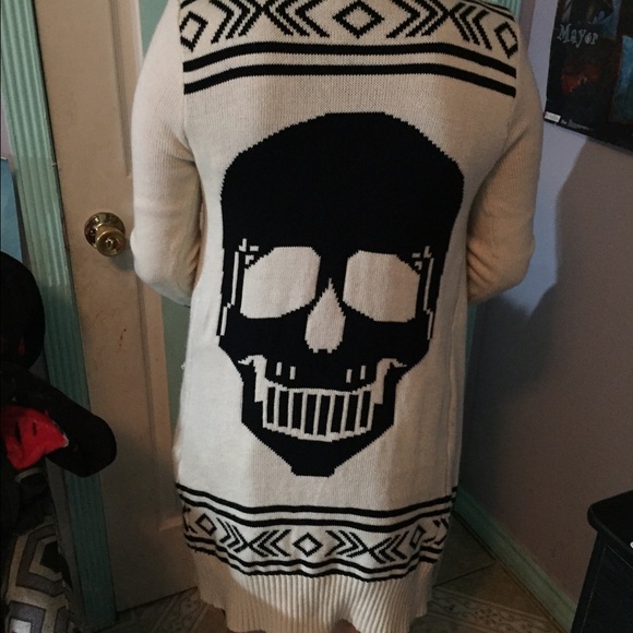 Skull cardigan