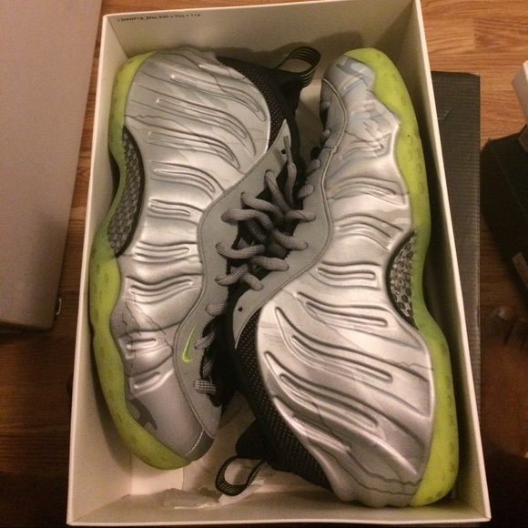 Foamposite worn 3 times - Picture 2 of 2