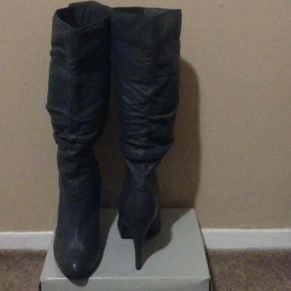 ❌SOLD❌ - Picture 2 of 4