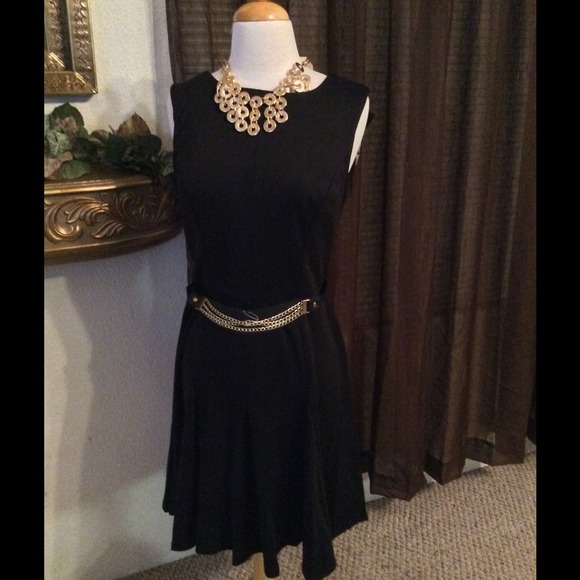 Sold in Bundle! Lovely Black Dress with Belt - Picture 2 of 4