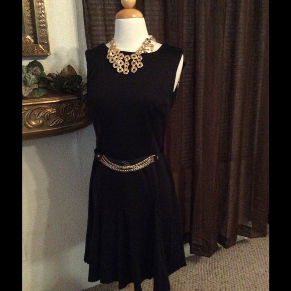 Sold in Bundle! Lovely Black Dress with Belt - Picture 3 of 4