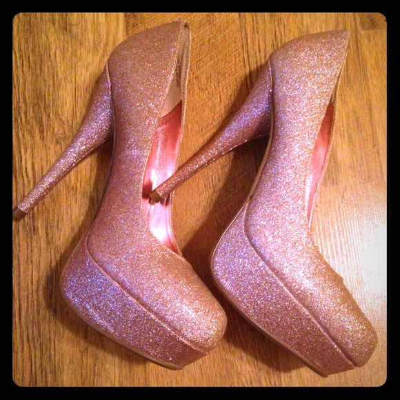 Bakers Shoes - Bakers Pink Victoria Glitter Platform Pump Size 7