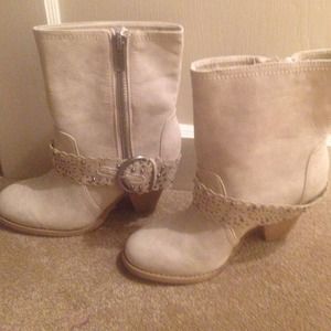 Buckle booties