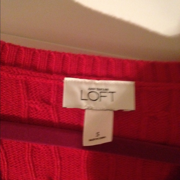 Red cashmere sweater - Picture 3 of 3
